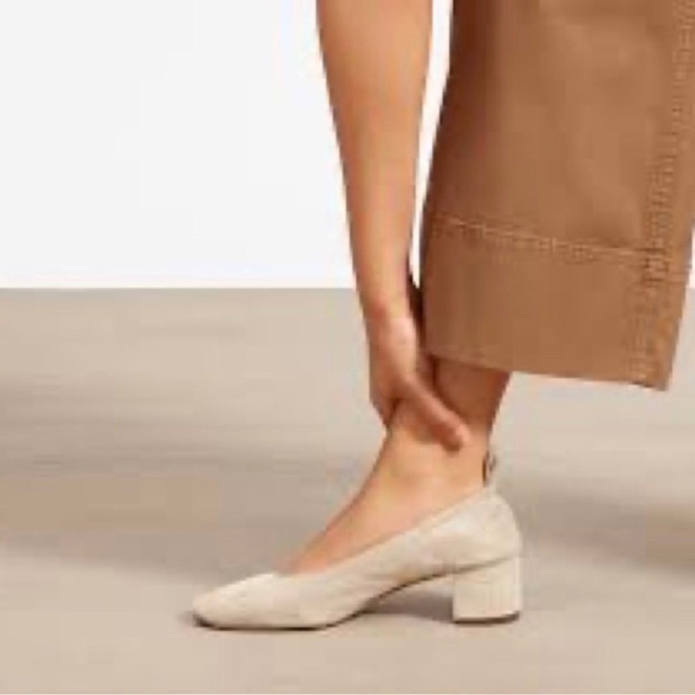 EVERLANE The Day Heel Cream Off White Suede Size 9 Made In Italy